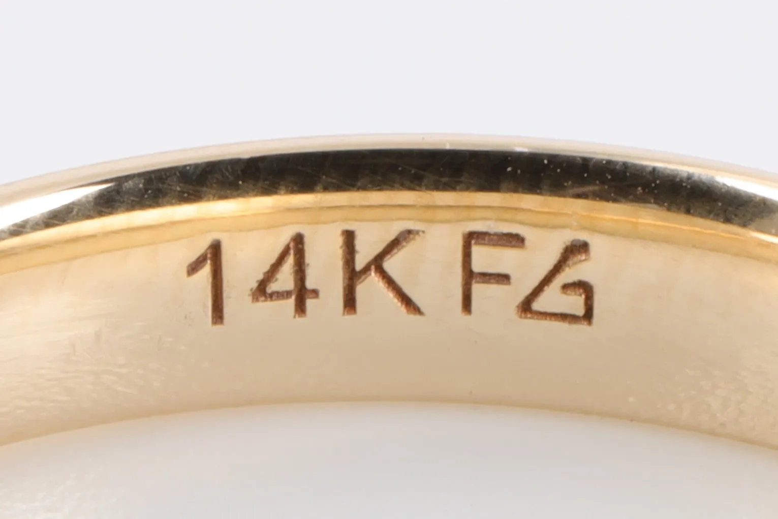 14k Yellow Gold Wedding Band Size 10.25 (4.35g.)