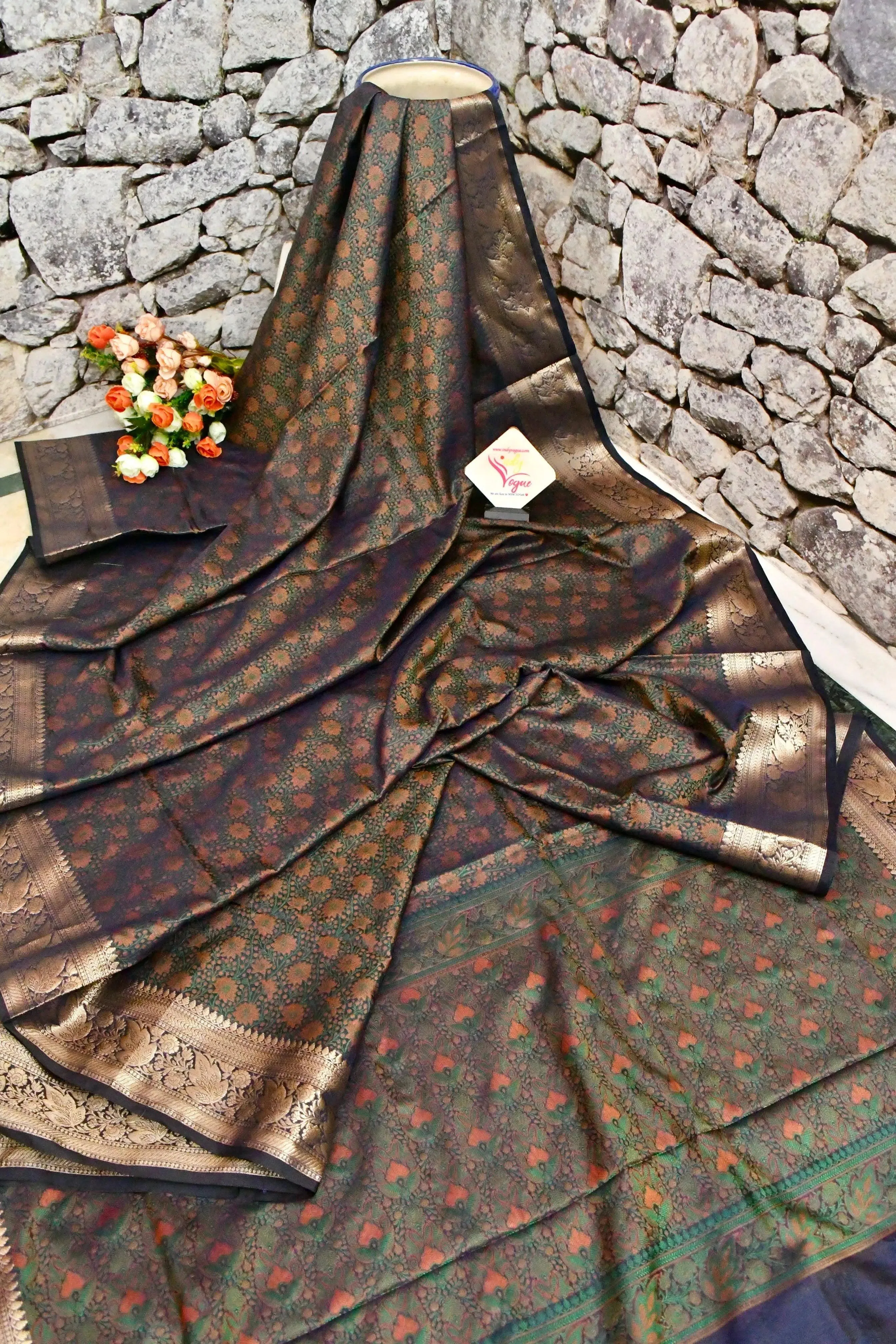 Black Color Tanchoi Jamewar Saree