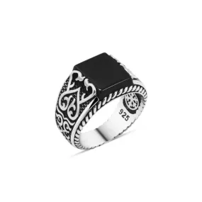 Black Small Square Onyx Stone Silver Men's Ring with Heart Pattern