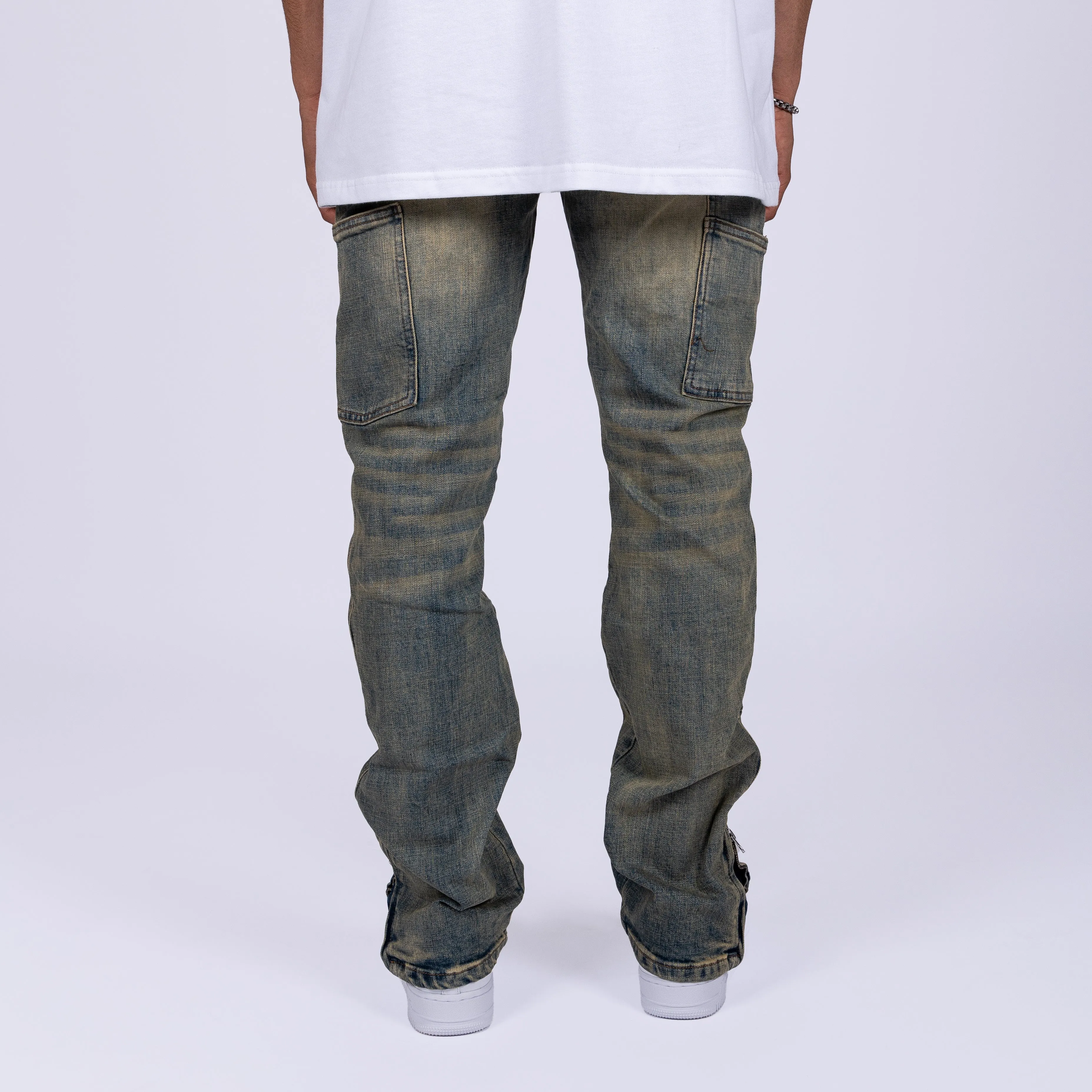 CARGO FLARED JEANS