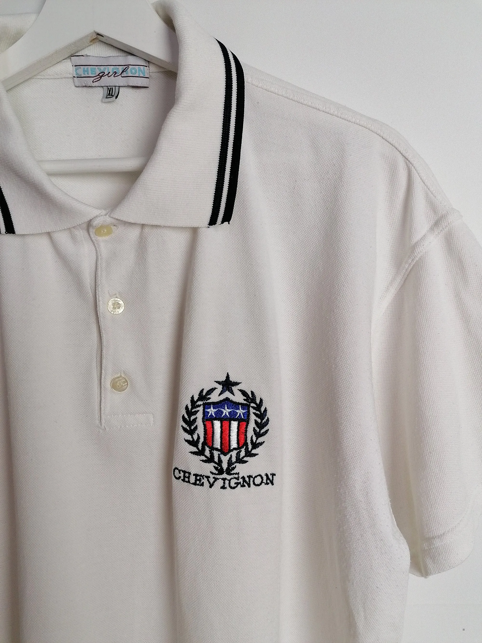 CHEVIGNON Polo T-shirt Crest Embroidery White Shirt - size L - XL