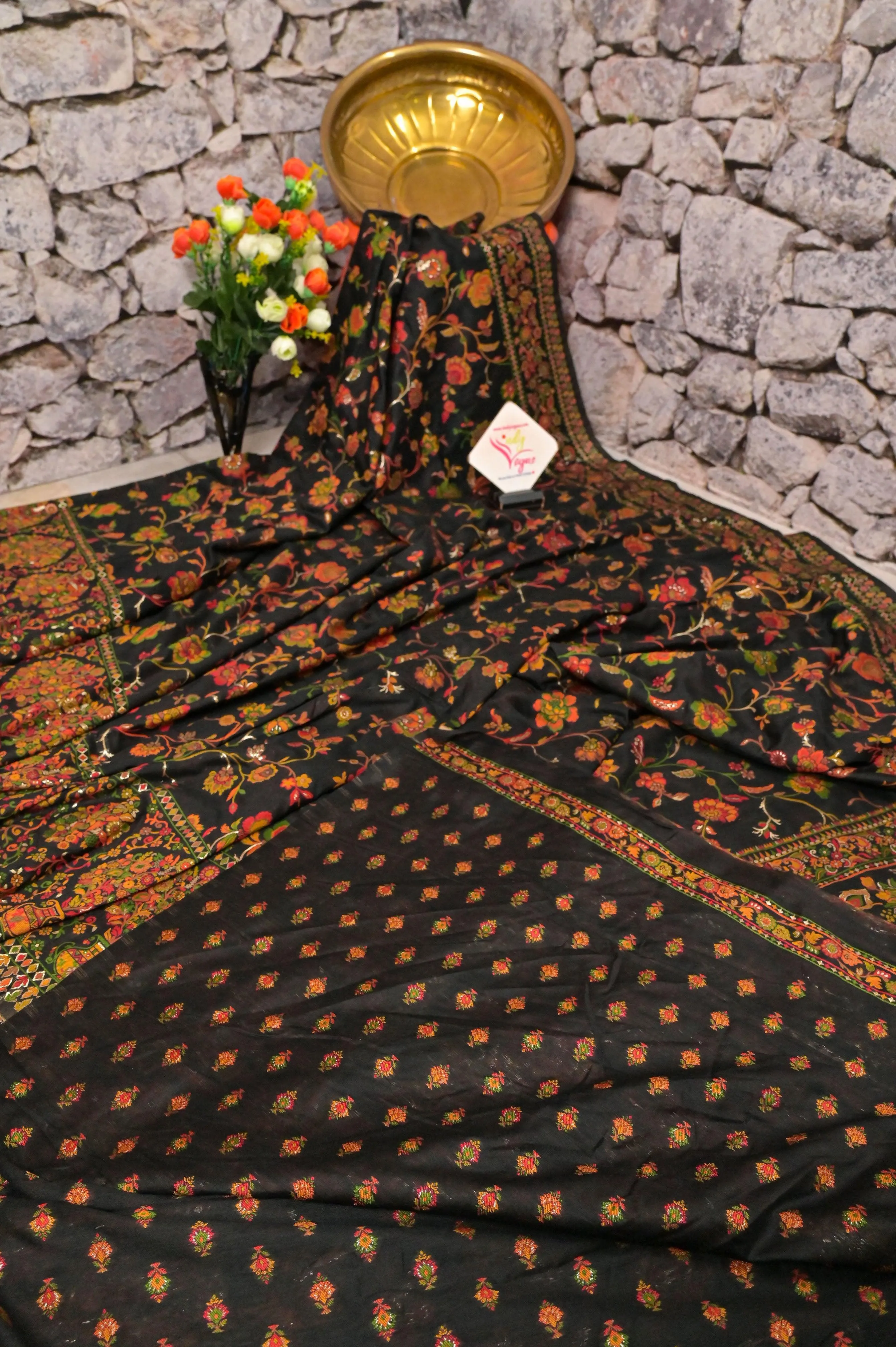 Deep Black Color Kani Silk Saree with Floral Weaving