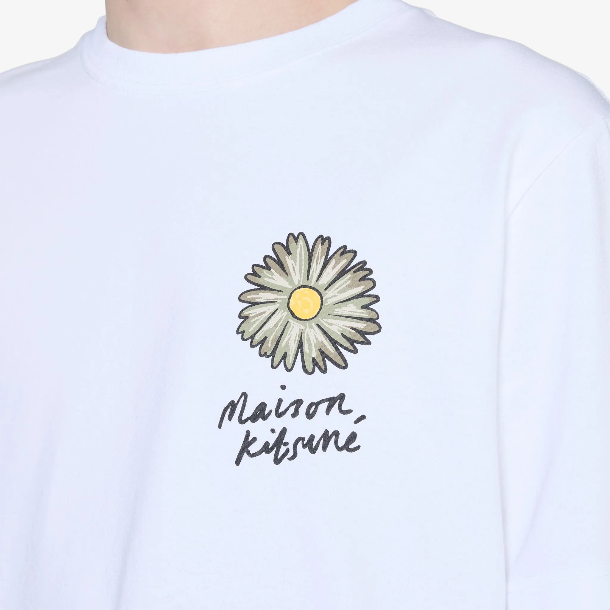 Floating Flower Comfort T-Shirt White