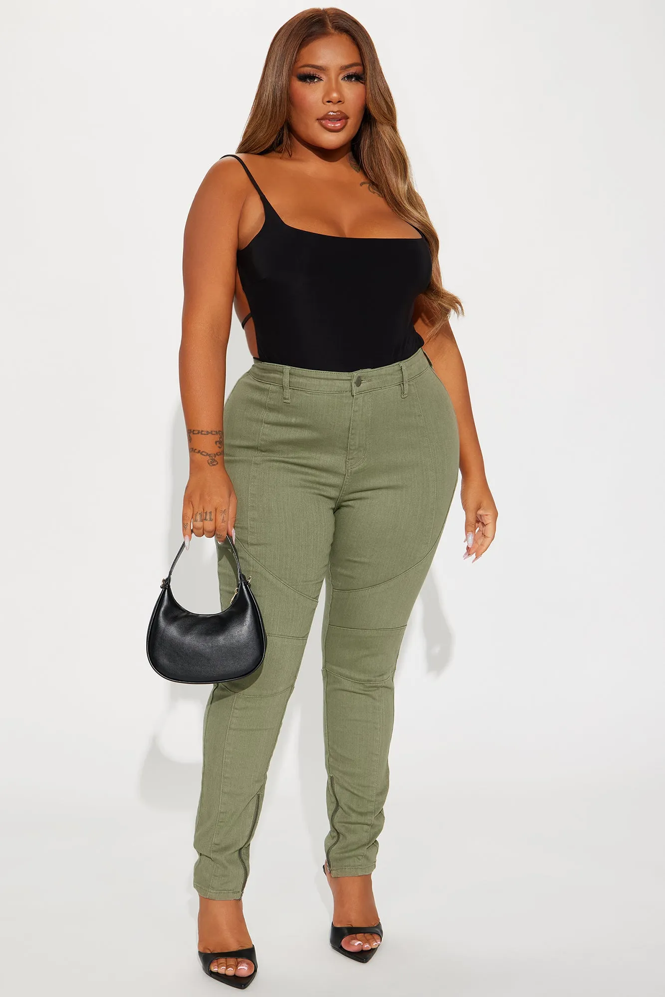 Keeping Score Skinny Pant - Olive