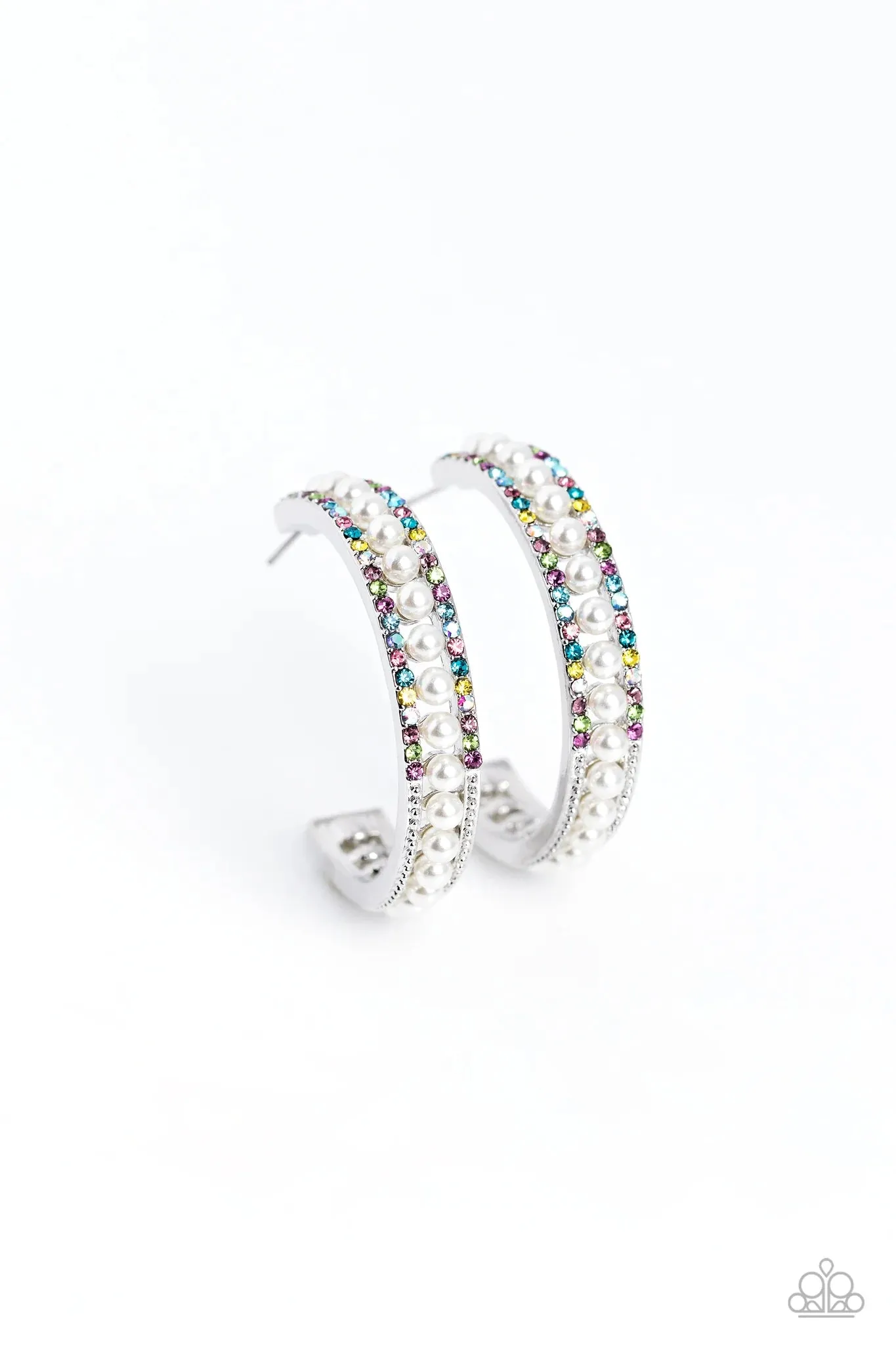 Paparazzi Pearl Happy - Multi Hoop Earrings