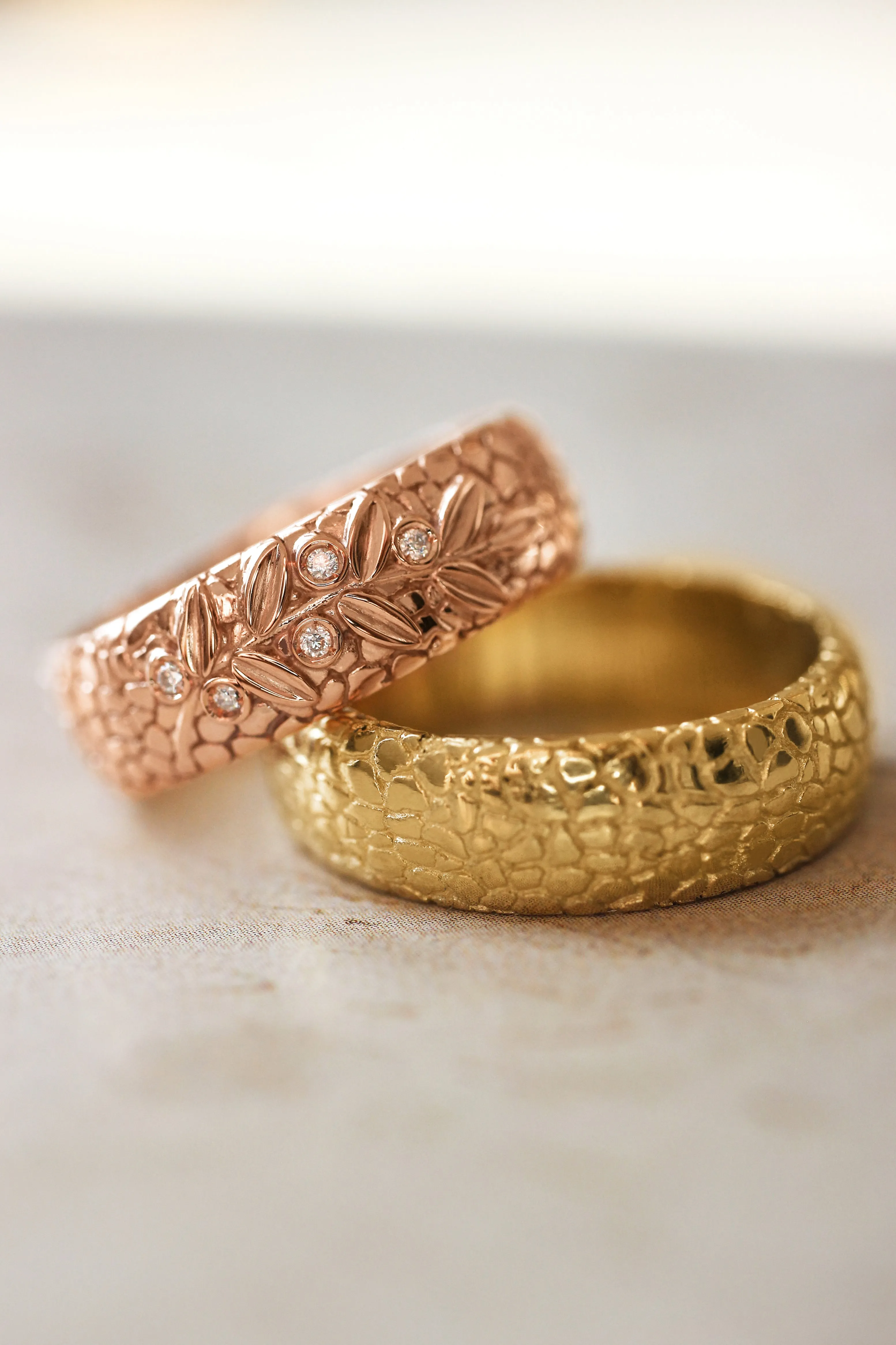 READY TO SHIP: Leaf wedding band in 14K rose gold, natural diamonds, RING SIZE 6.5 US