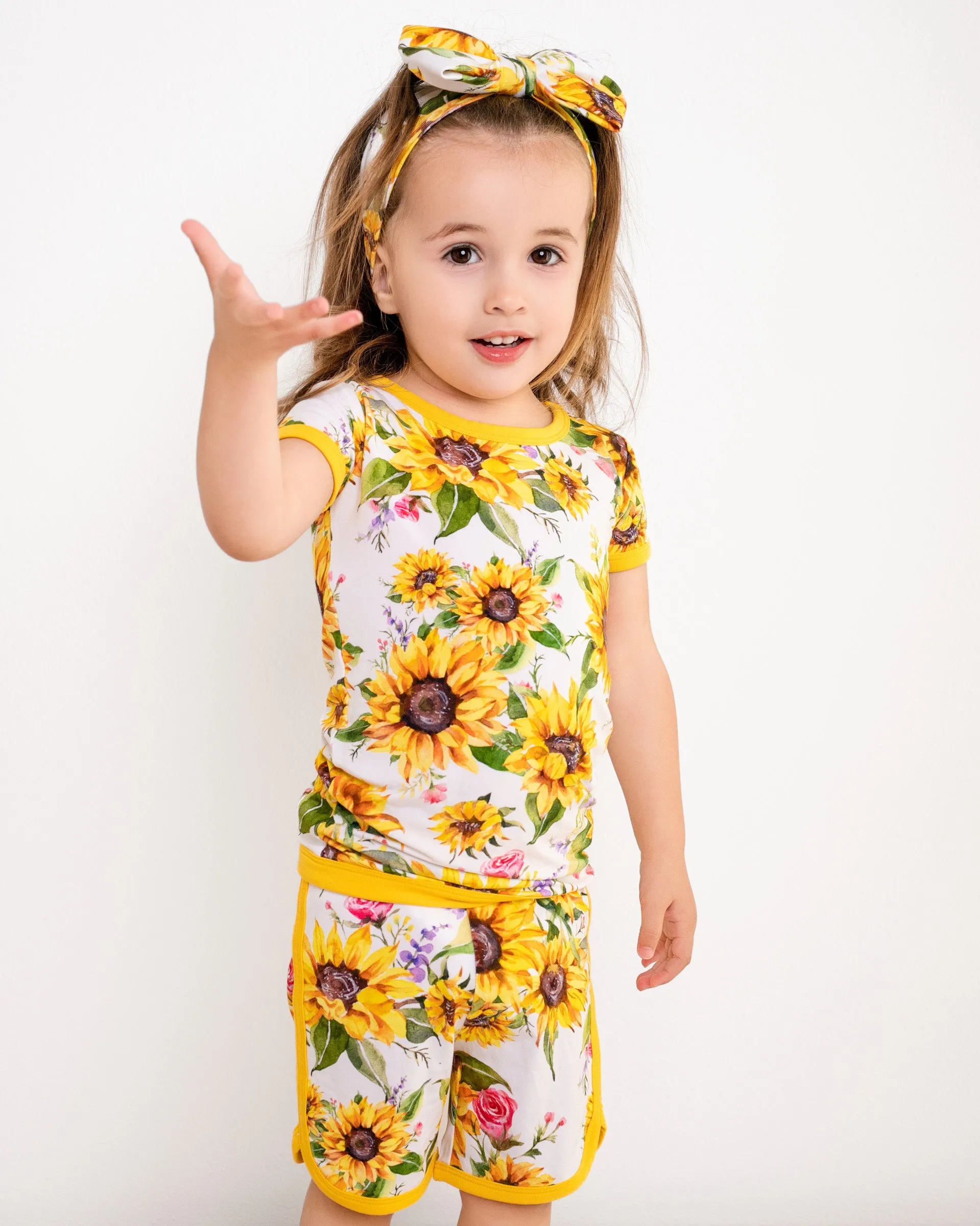 Suns and Roses (Sunflowers) Short Set