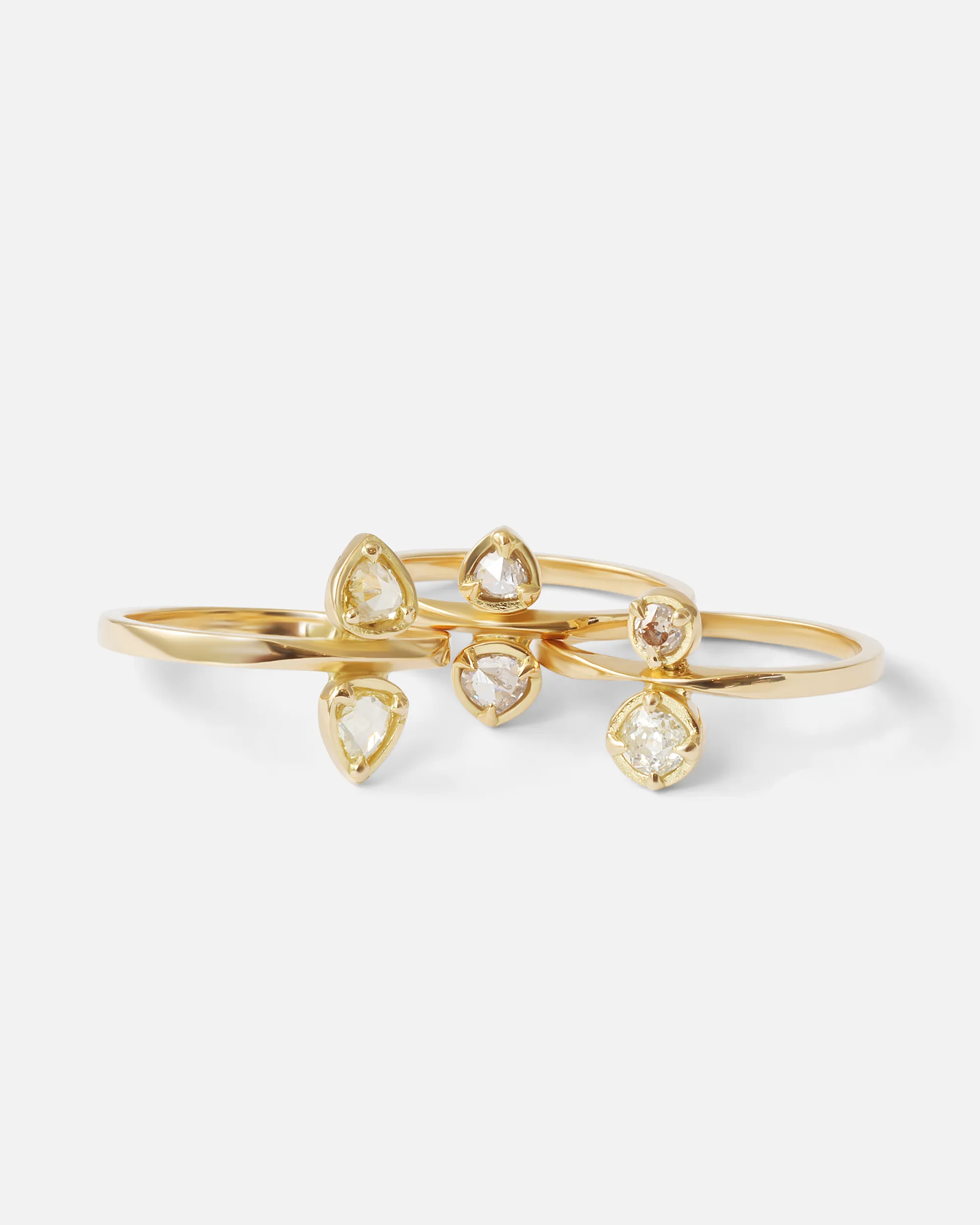 Toi Et Moi / 0.4ct Yellow Heart Diamond Ring