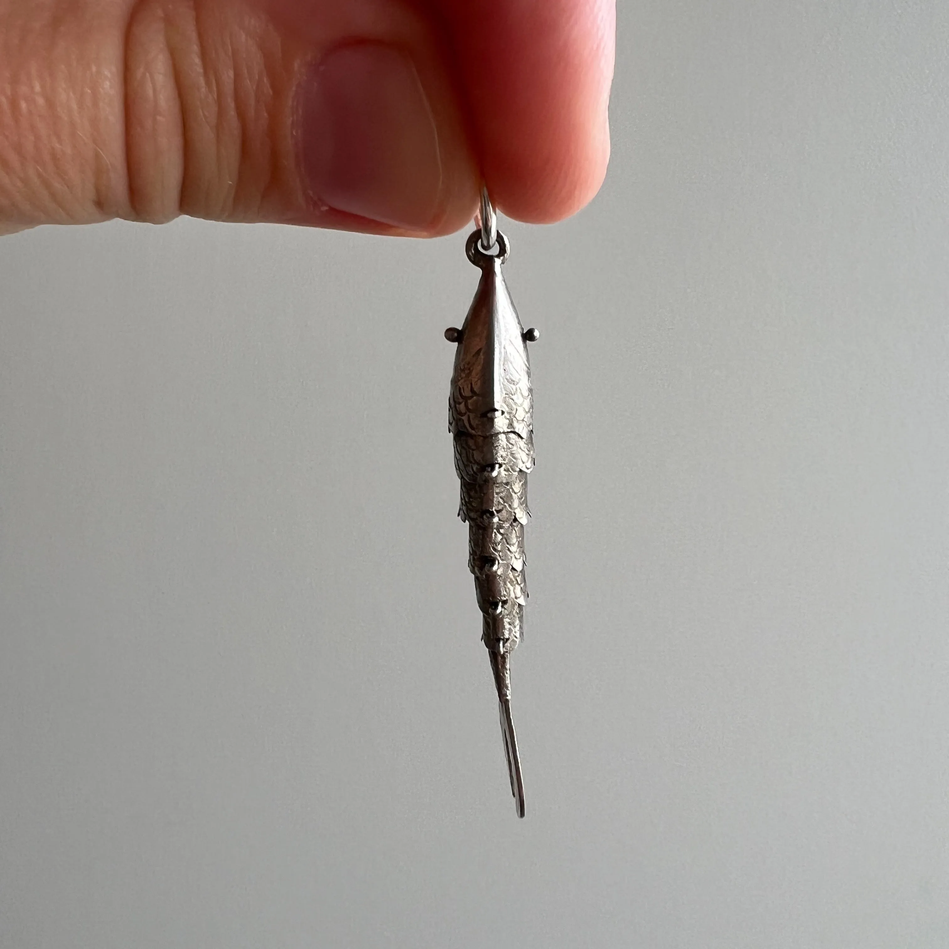 V I N T A G E // lucky catch / silver articulated wiggle fish / a pendant