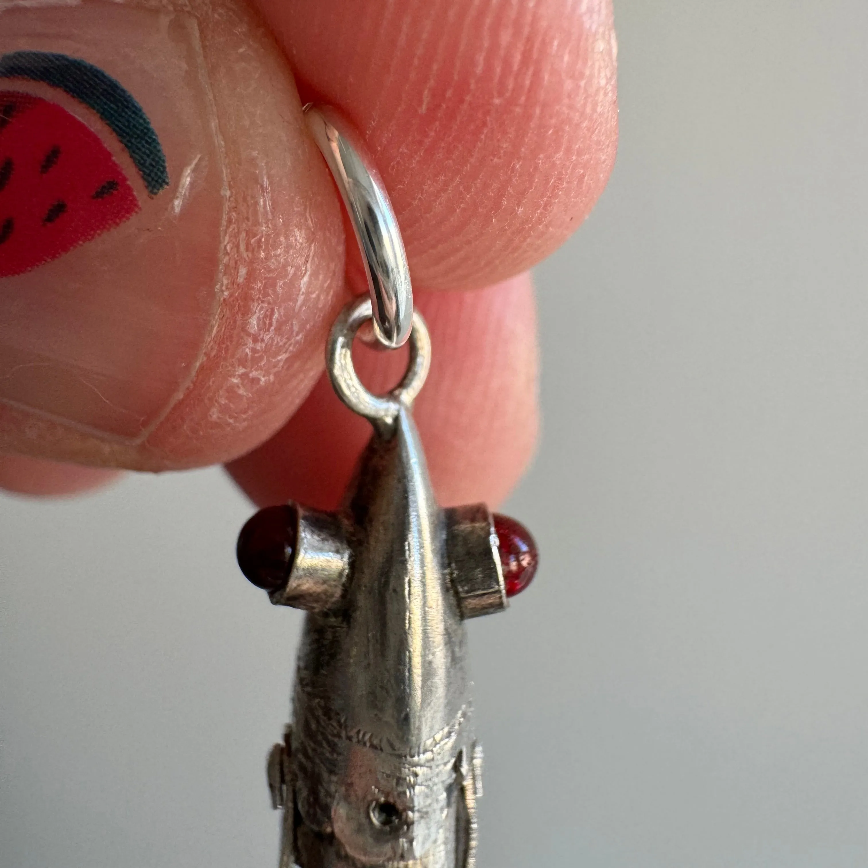 V I N T A G E // lucky catch / silver articulated wiggle fish with burgundy eyes / a pendant