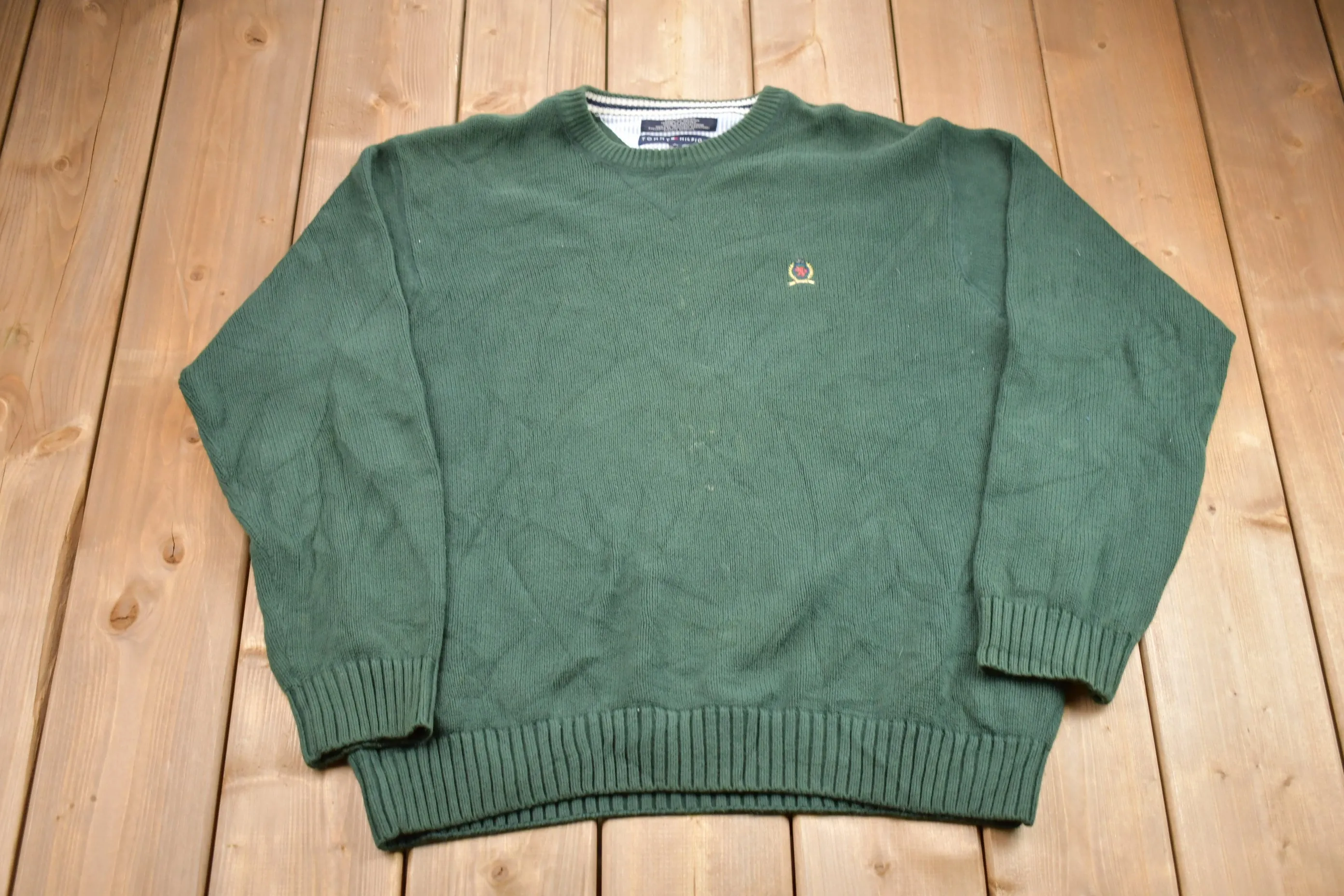 Vintage 1990s Tommy Hilfiger Knitted Sweater / Vintage 90s Crewneck / Pattern Sweater / Outdoor / Hand Knit / Pullover Sweatshirt/ 90s Tommy