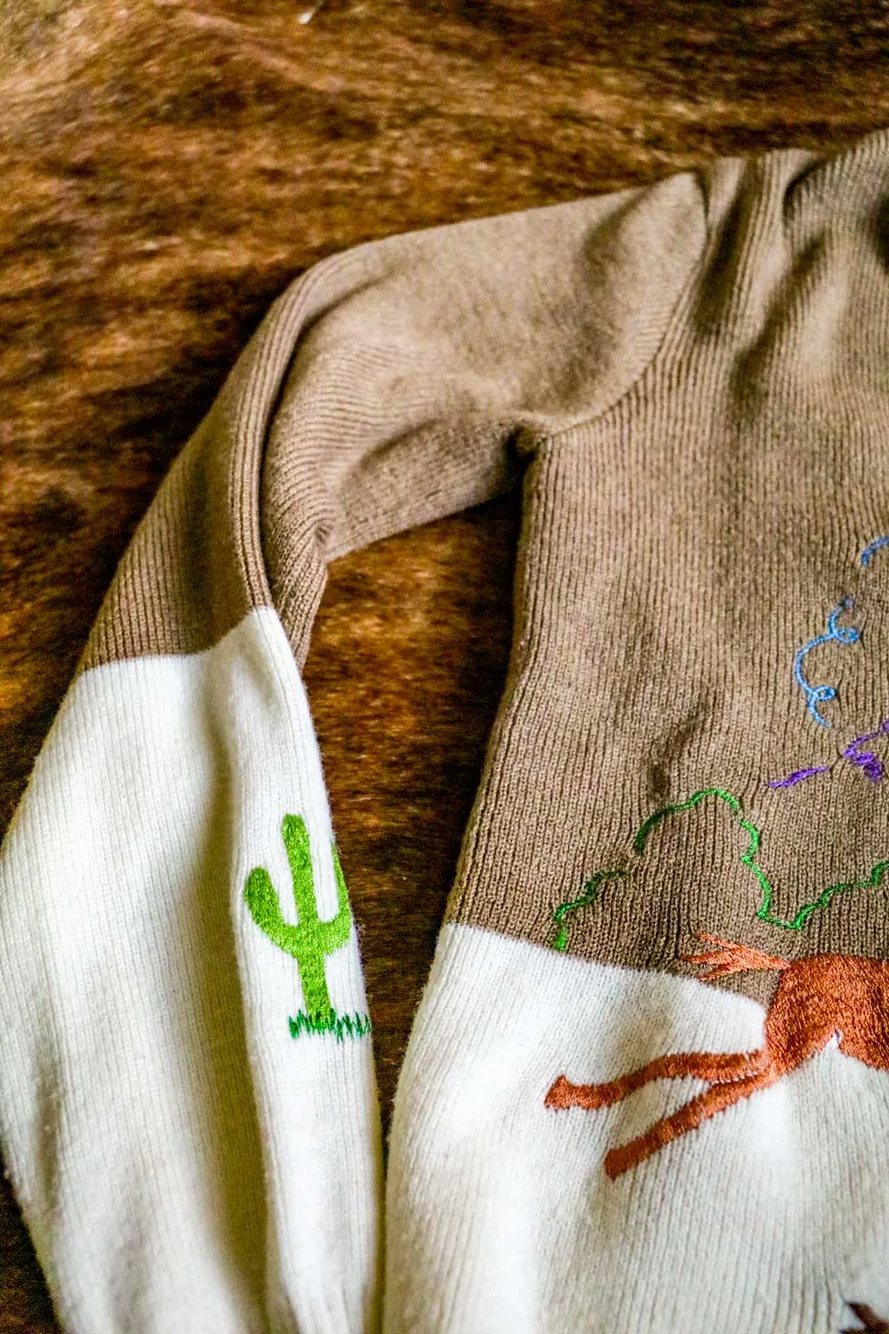 Vintage Embroidered Western and Cactus Horse Sweater